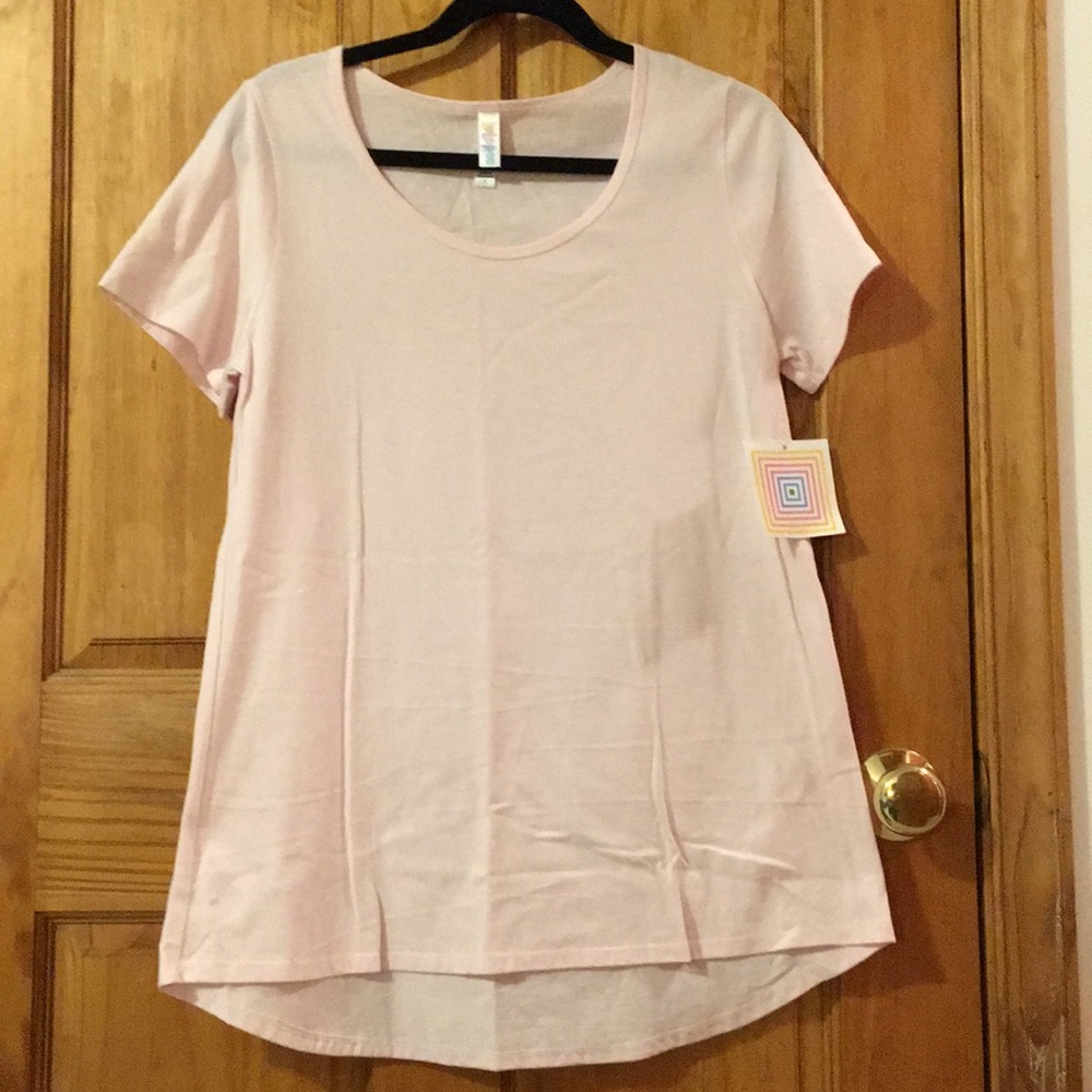 🛍 NEW LLR Lularoe Classic T size Small light pink